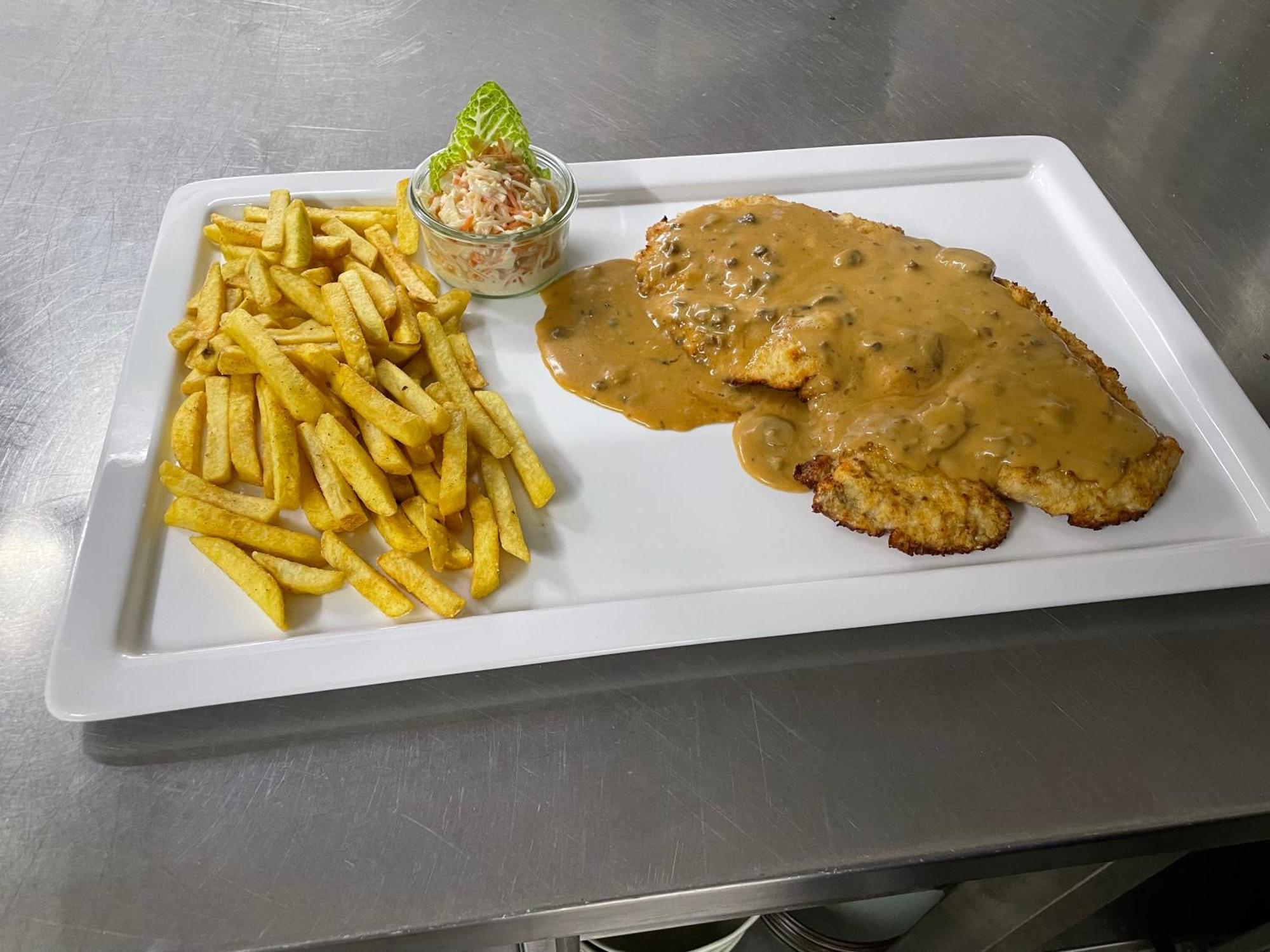 Altes Rathaus Hotel-Restaurant-Cafe 沃尔夫根 外观 照片