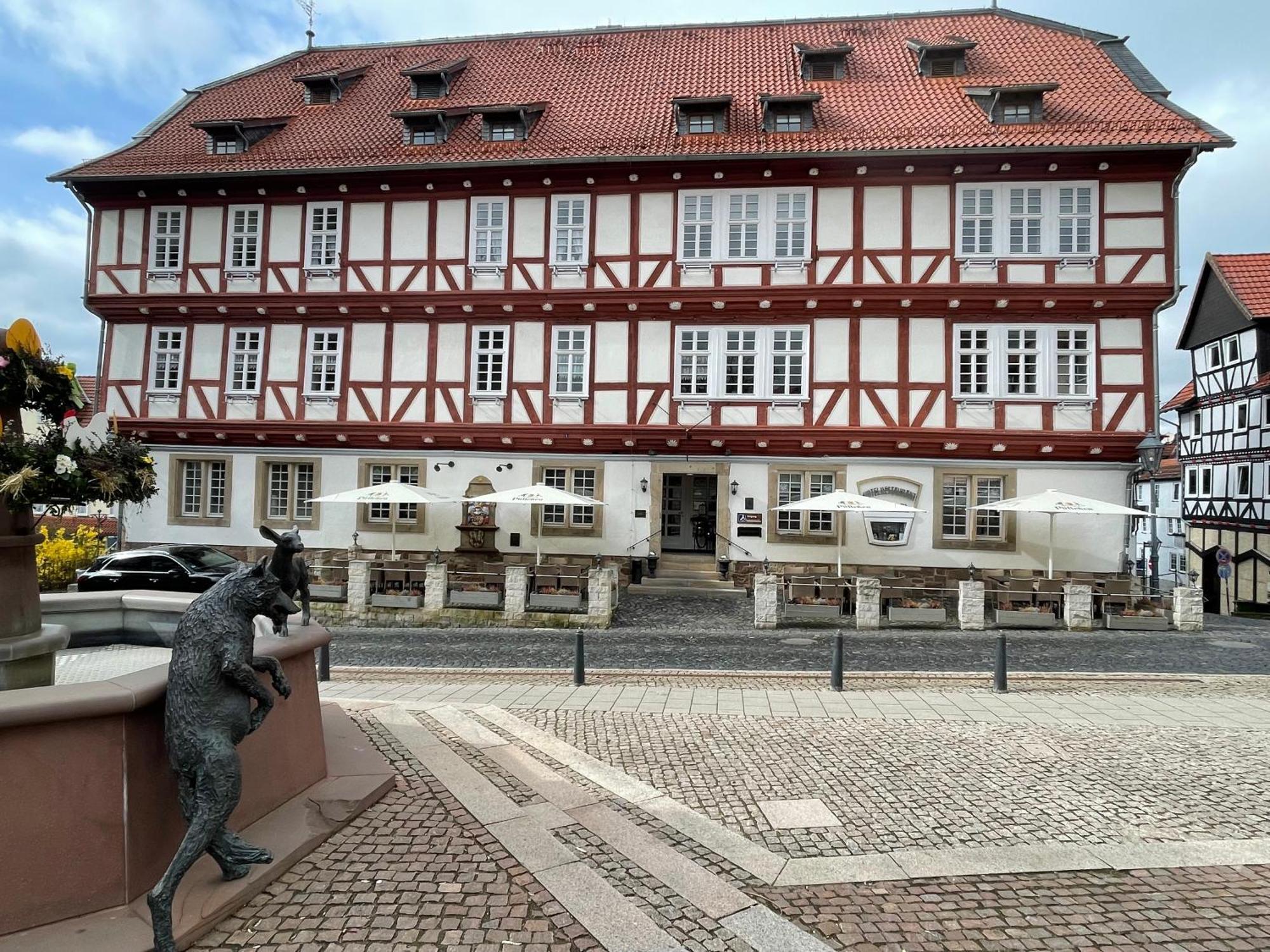 Altes Rathaus Hotel-Restaurant-Cafe 沃尔夫根 外观 照片