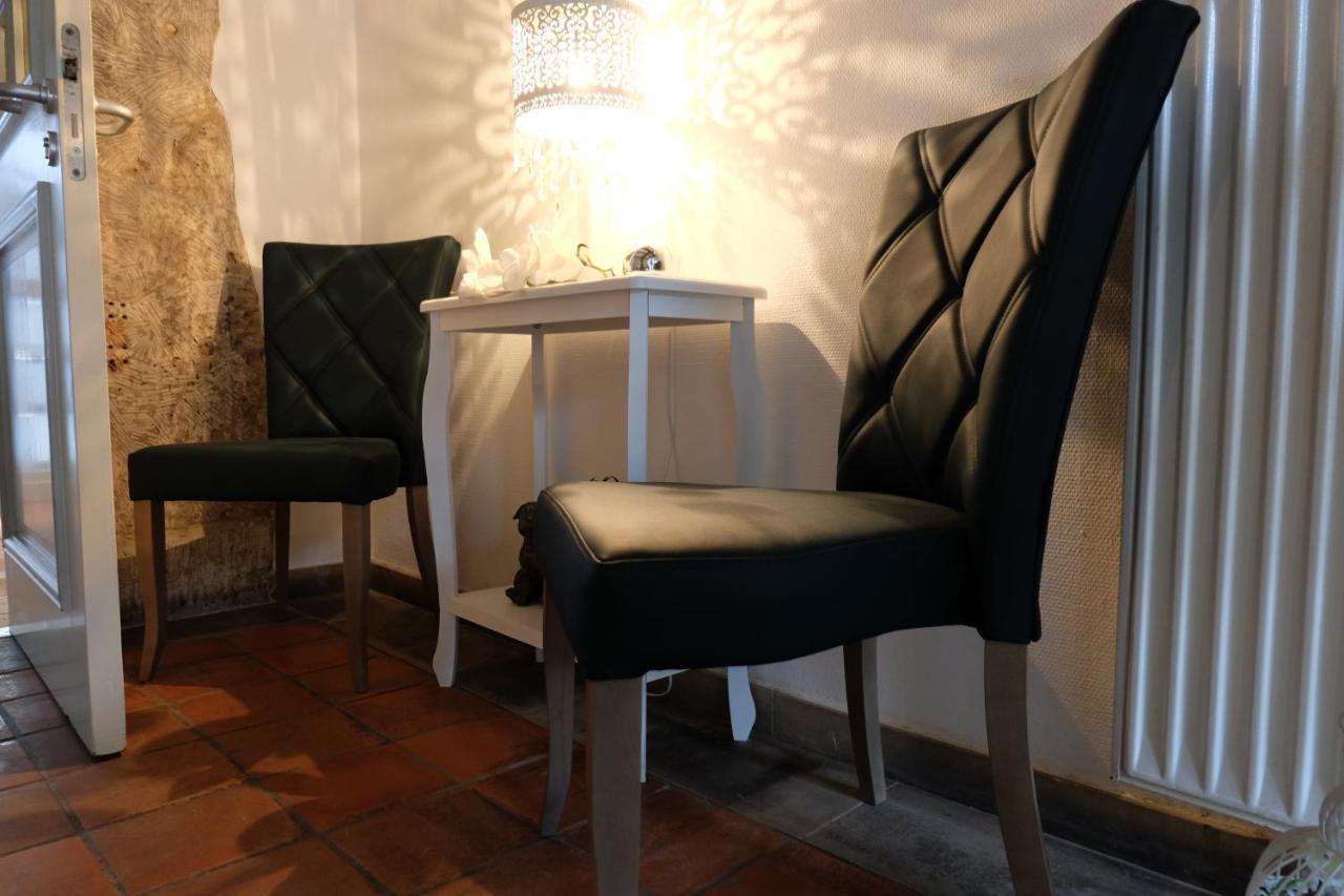 Altes Rathaus Hotel-Restaurant-Cafe 沃尔夫根 外观 照片